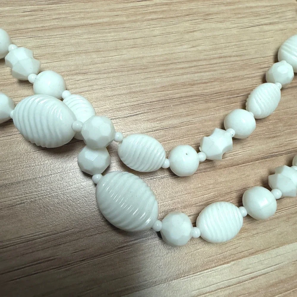 Vintage Milk Glass Bead Necklace White Ribbed Faceted Long Strand 52 Inch